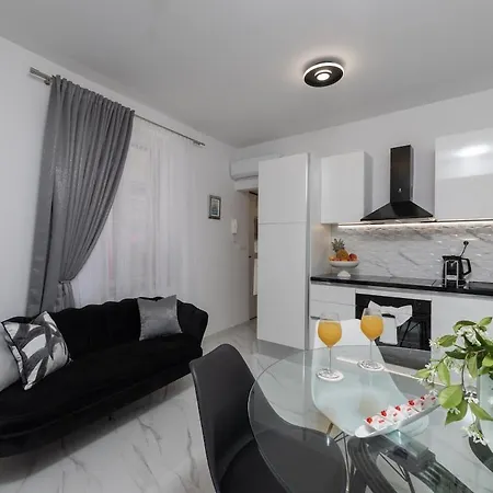 Apartamento Bartulin Split